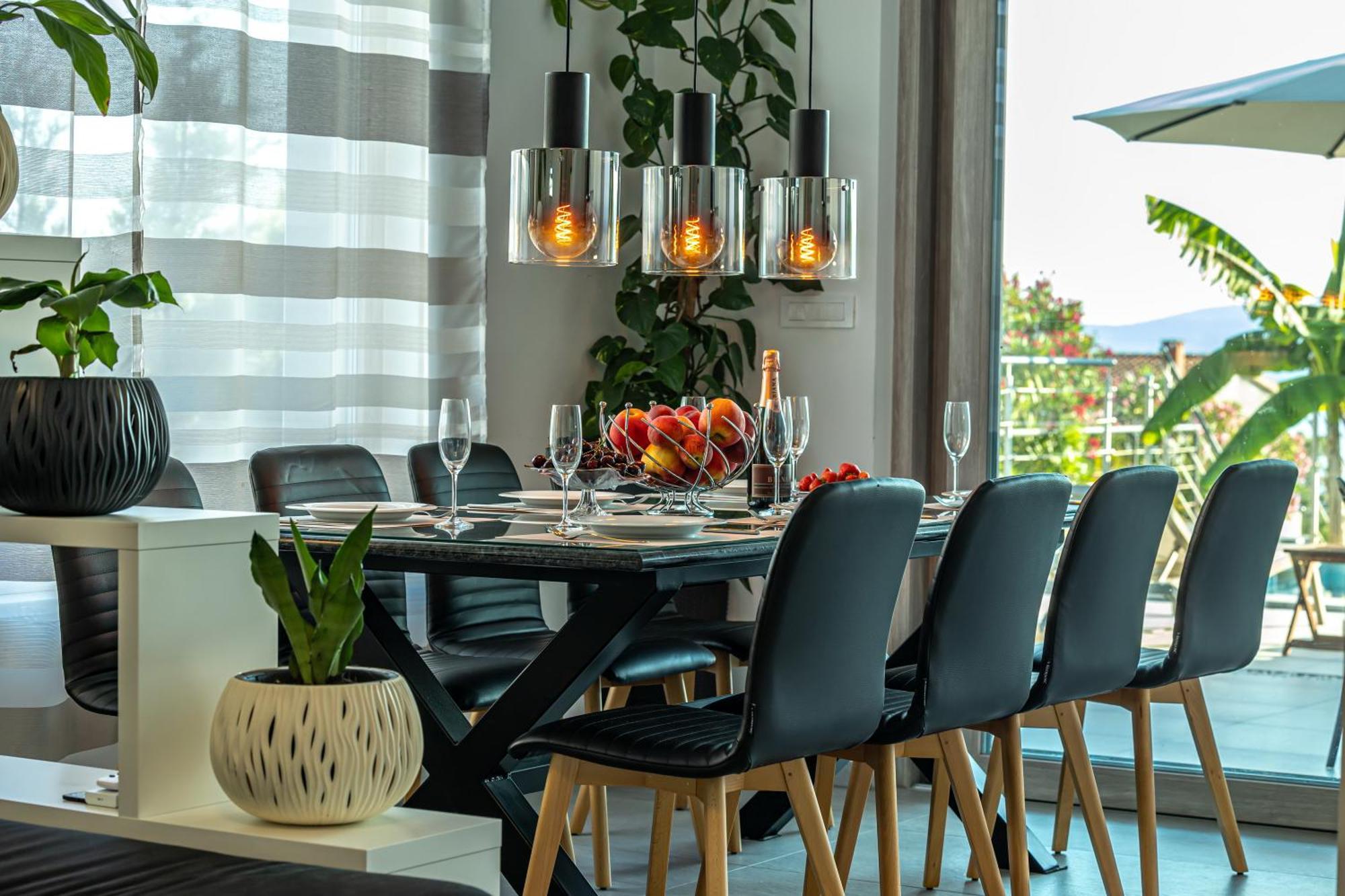 Luxury Villas White Sails Pinezići Εξωτερικό φωτογραφία