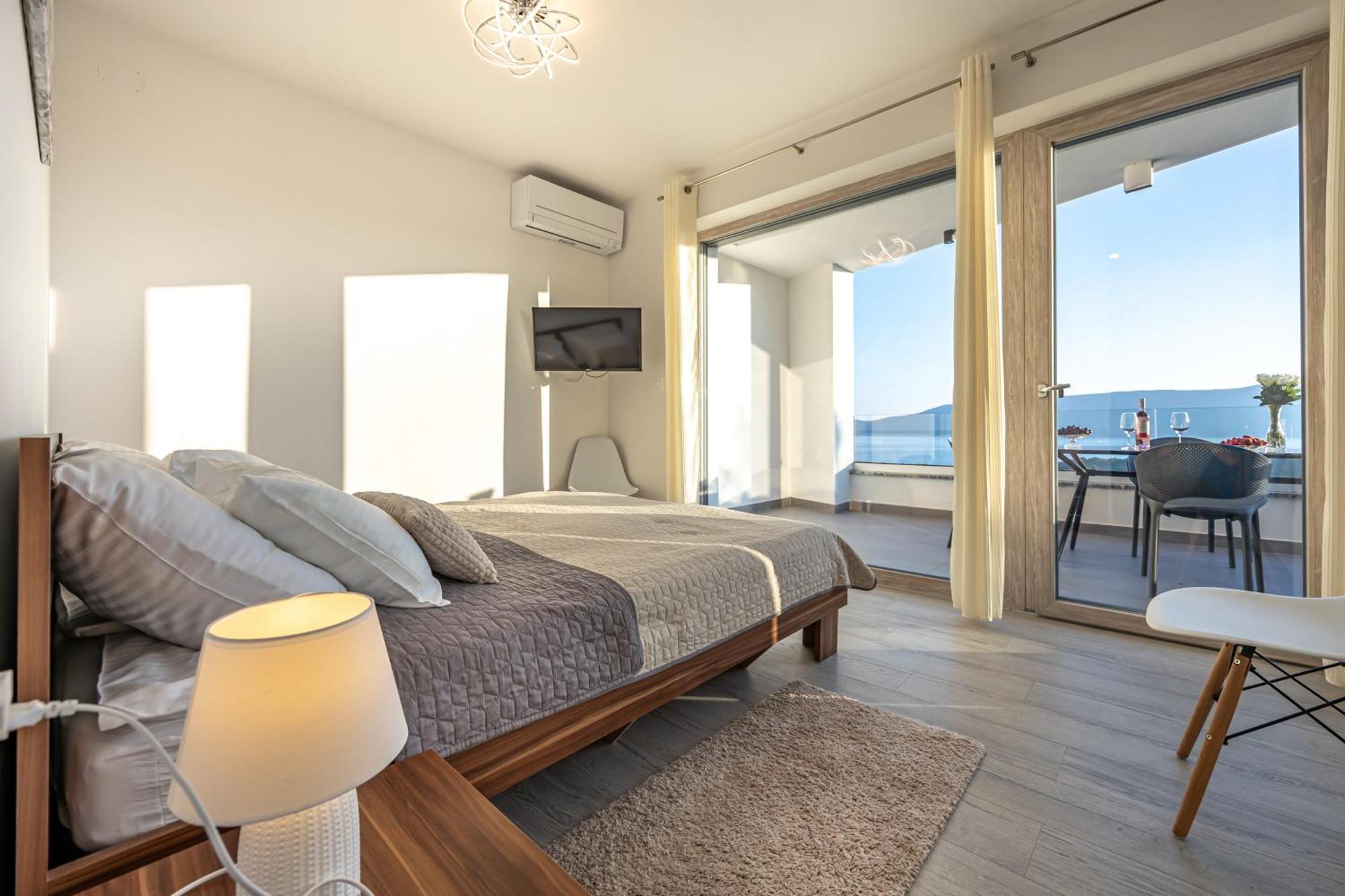 Luxury Villas White Sails Pinezići Εξωτερικό φωτογραφία