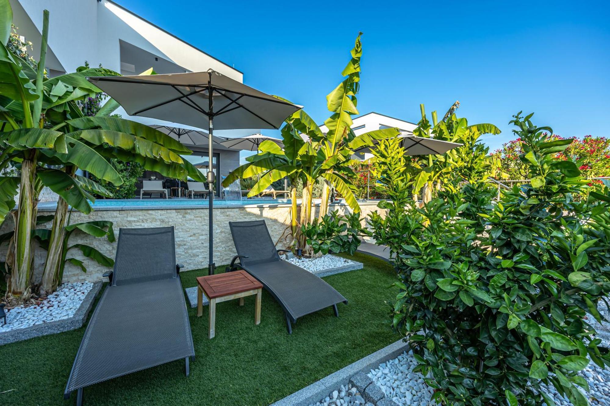 Luxury Villas White Sails Pinezići Εξωτερικό φωτογραφία