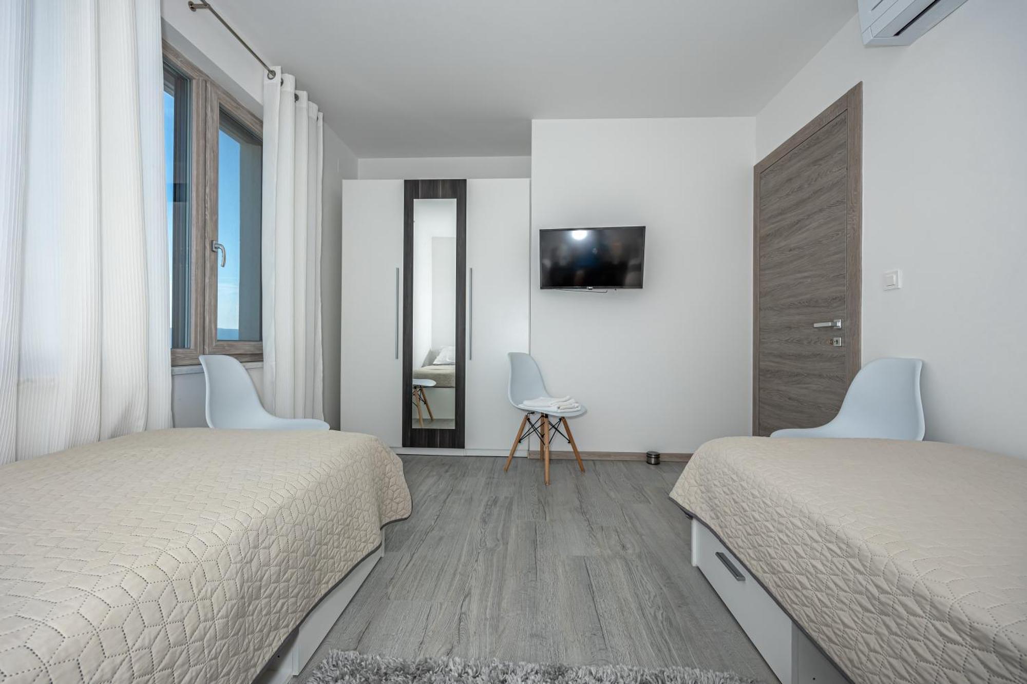 Luxury Villas White Sails Pinezići Εξωτερικό φωτογραφία